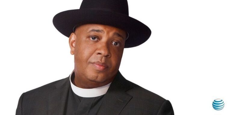 Rev Run hits the radio airwaves with the Inspired Mobility conversation for AT&T. (PRNewsFoto/AT&T Inc.)
