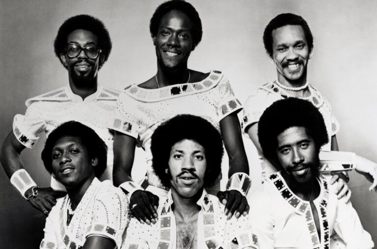Celebrating the Greatest Black Singing Groups of All Time